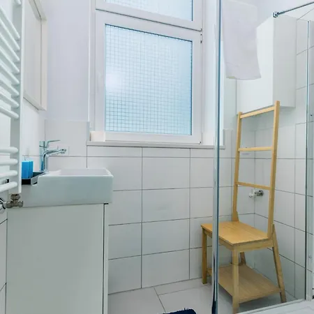 Plac Grunwaldzki Cosy By Bookinghost * Vratislav