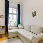 Plac Grunwaldzki Cosy By Bookinghost ヴロツワフ