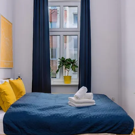 公寓 Plac Grunwaldzki Cosy By Bookinghost