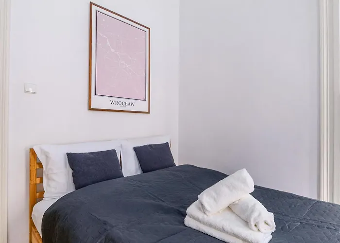 Apartman Plac Grunwaldzki Cosy By Bookinghost Wrocław
